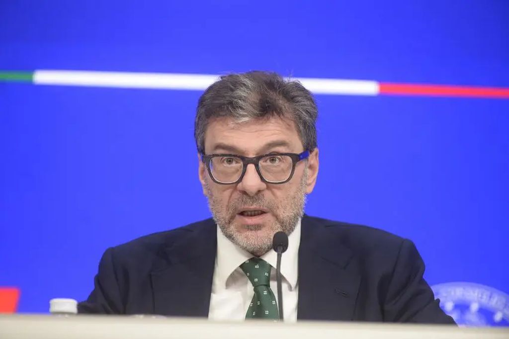 Giorgetti: “Tariffs hurt expectations, not just trade” Giorgetti: “Tariffs hurt expectations, not just trade”