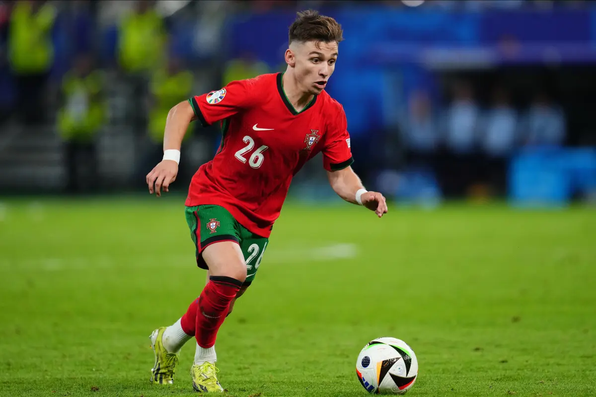 Francisco Conceição leaves the Portuguese national team due to a muscle strain