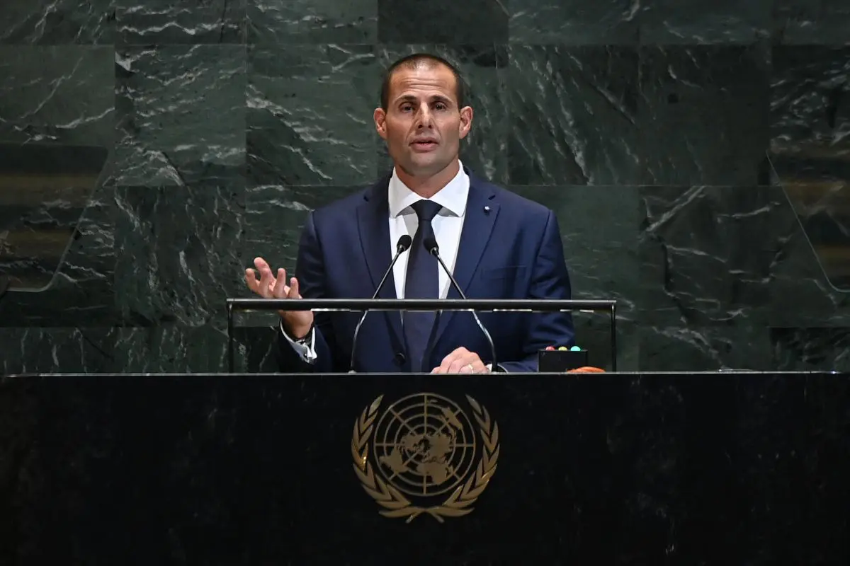 Malta offers to host warring parties for peace talks Malta offers to host warring parties for peace talks