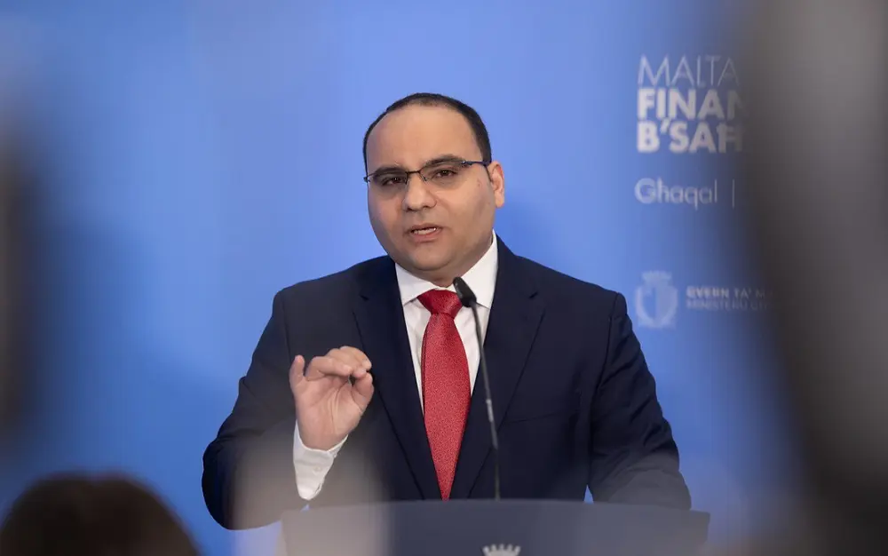 Malta deficit narrows sharply as revenue rises in 2025