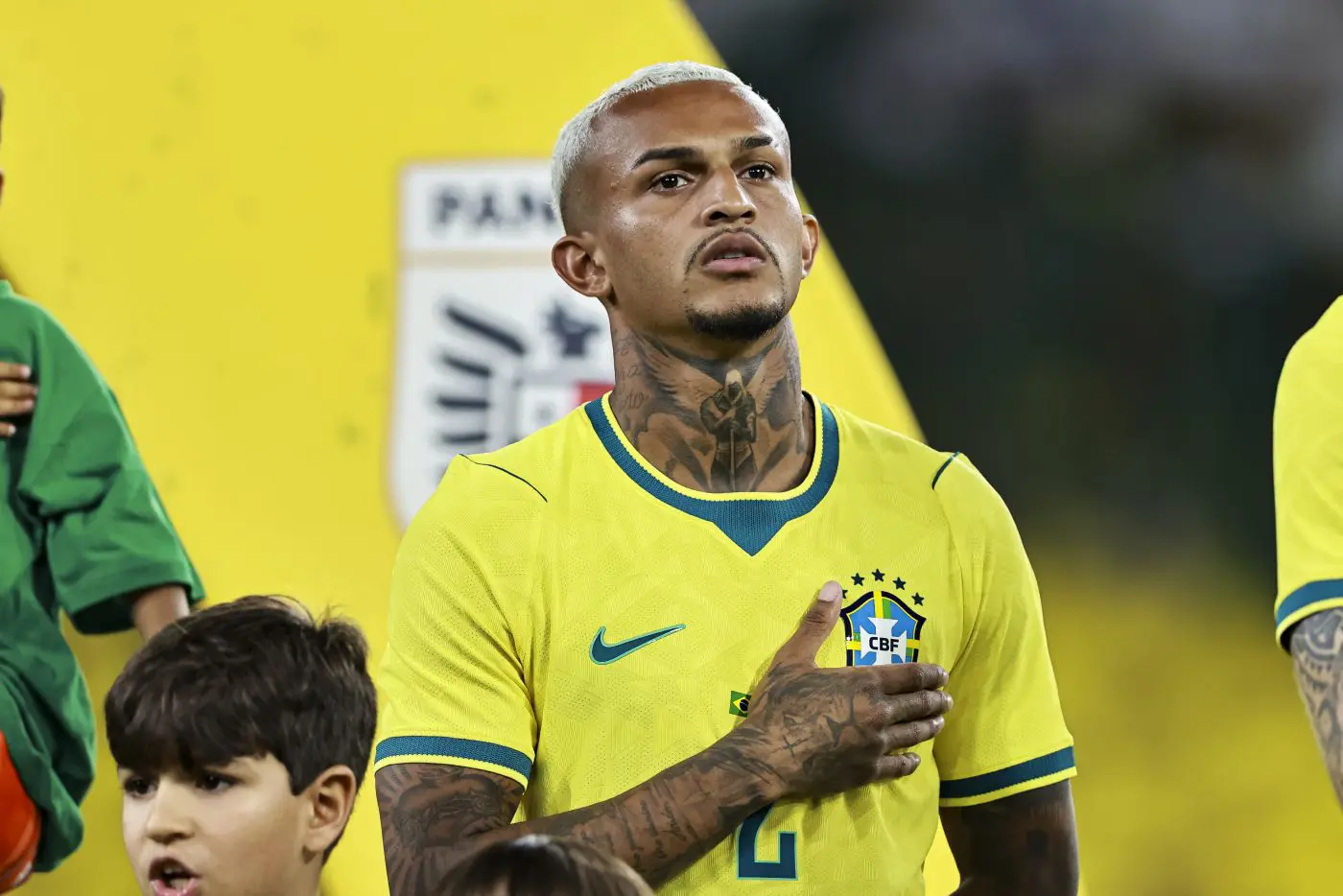 Brazil, Wesley suffers muscle injury. Ancelotti “It would be a shame to lose him”