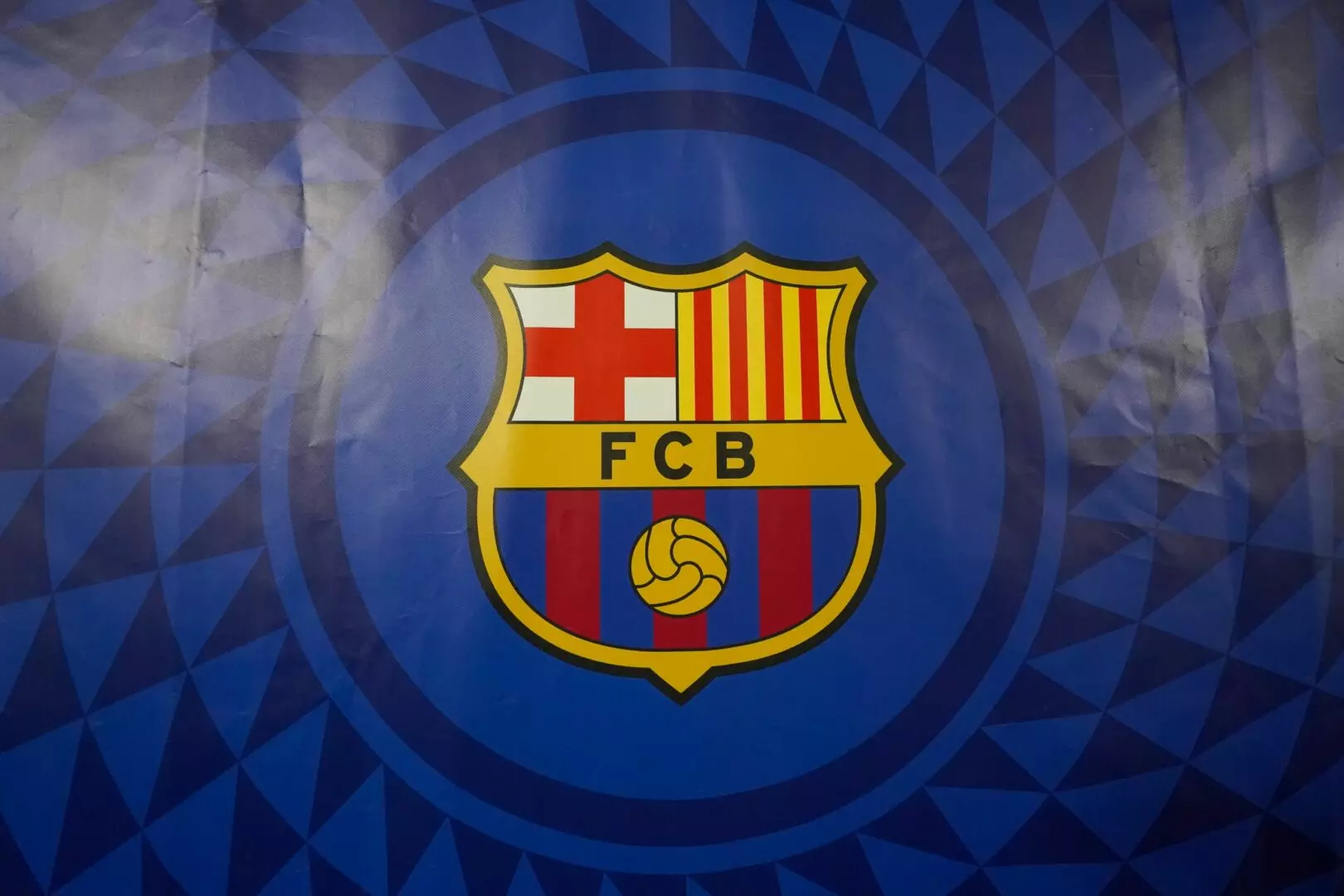Barcelona seek a €210 million loan to finance summer transfer market, Adeyemi is the top target Barcelona seek a €210 million loan to finance summer transfer market, Adeyemi is the top target