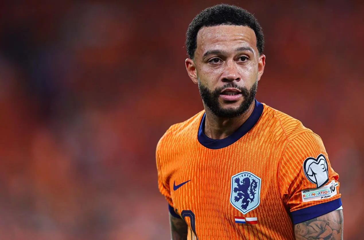 Memphis Depay extends his contract with Corinthians until 2028 Memphis Depay extends his contract with Corinthians until 2028