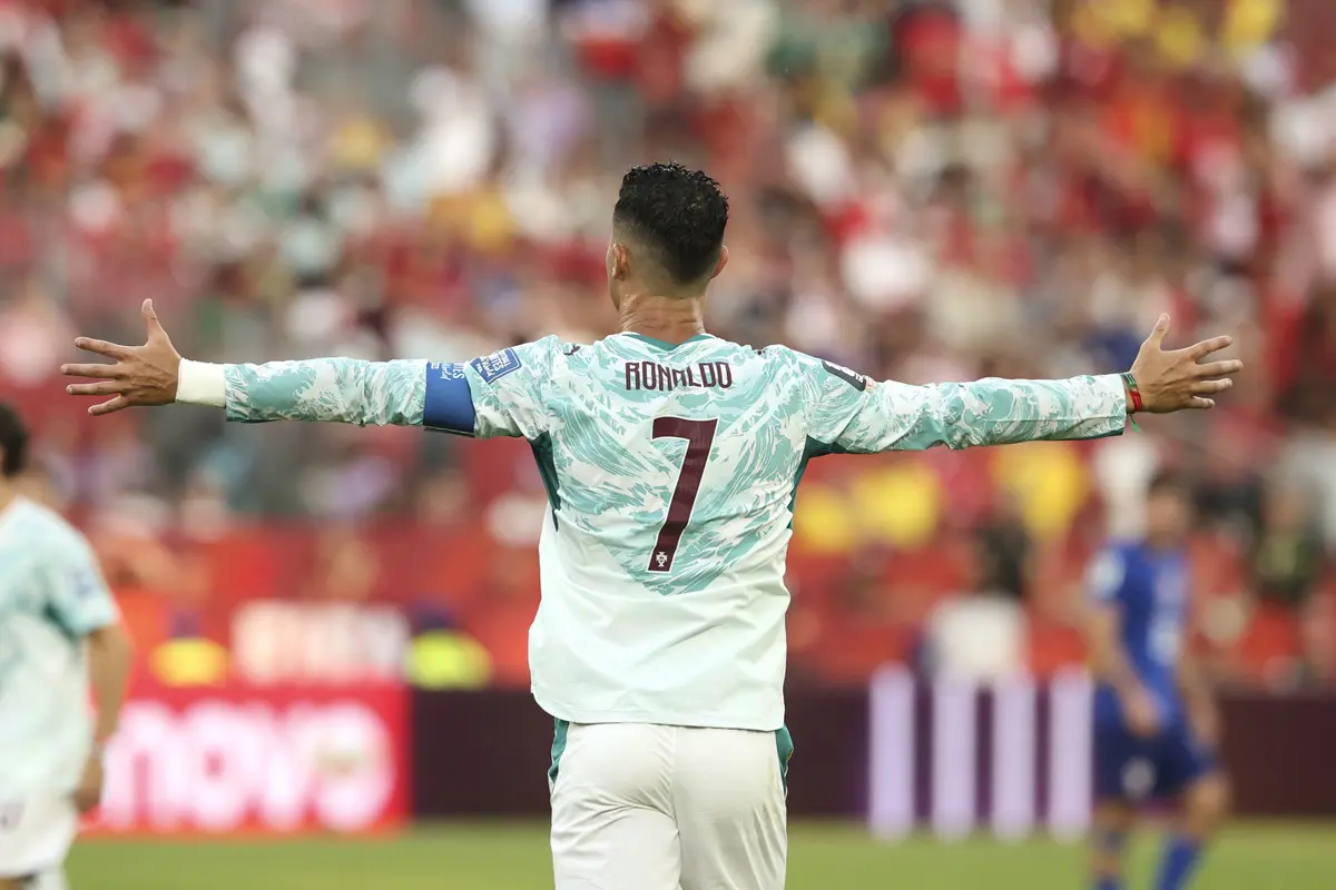 Portugal, Ronaldo doesn’t celebrate with his teammates. Jesus says he will speak to him Portugal, Ronaldo doesn’t celebrate with his teammates. Jesus says he will speak to him