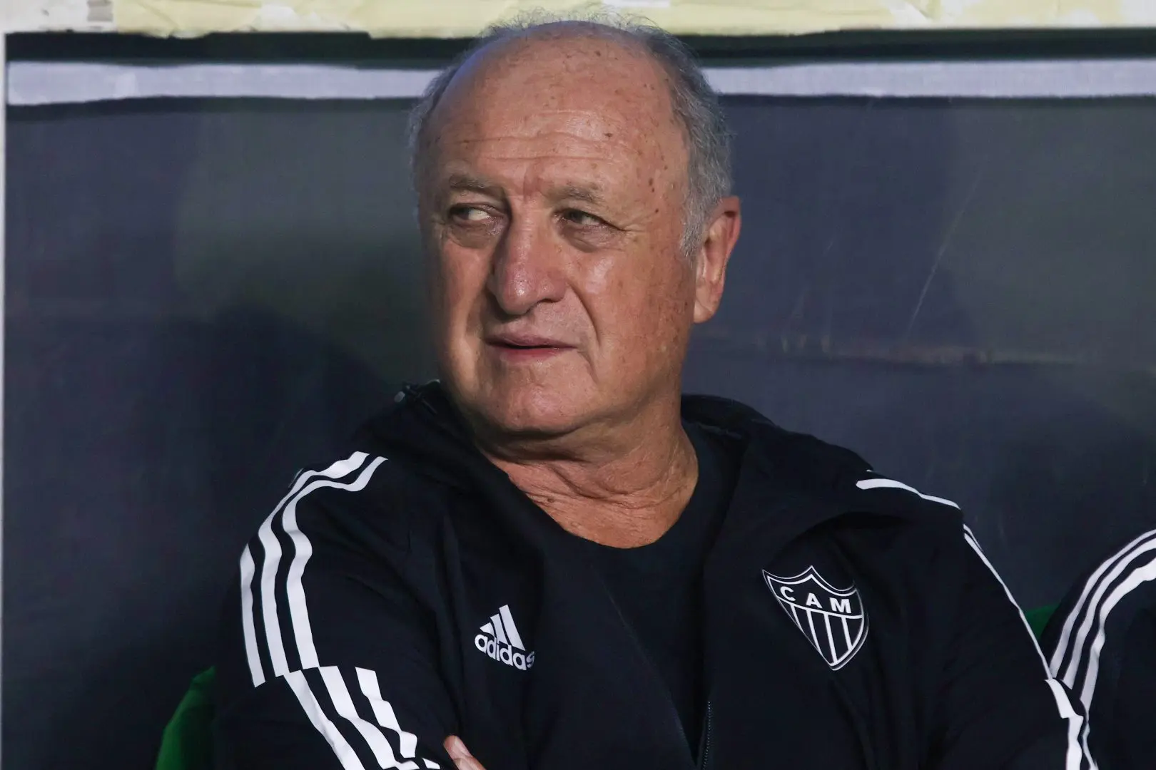 Gremio sack Castro, Scolari named interim coach Gremio sack Castro, Scolari named interim coach
