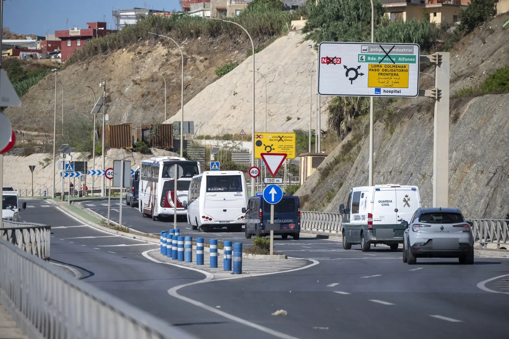 From Ceuta to Spain, hidden under the Valladolid bus: the story of a 17-year-old Moroccan From Ceuta to Spain, hidden under the Valladolid bus: the story of a 17-year-old Moroccan