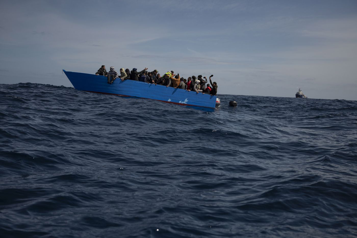 Libyan Coast Guard rescues 16 migrants off the coast of Tajoura