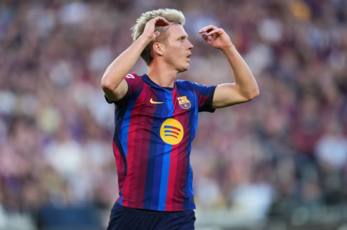 Barcelona, ​​one-month layoff for Dani Olmo: he will miss the match against Real Madrid