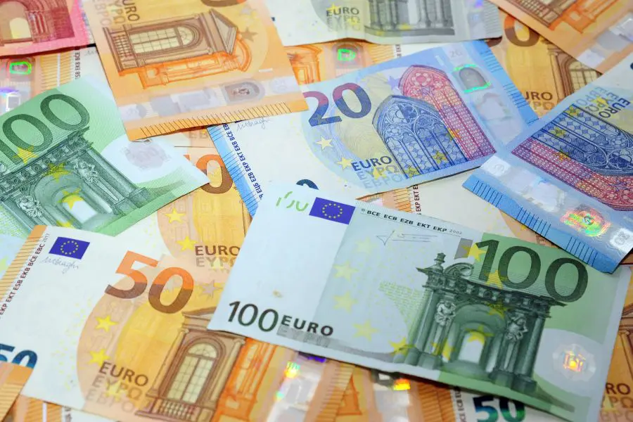 Malta’s government debt hits €12 billion for first time 